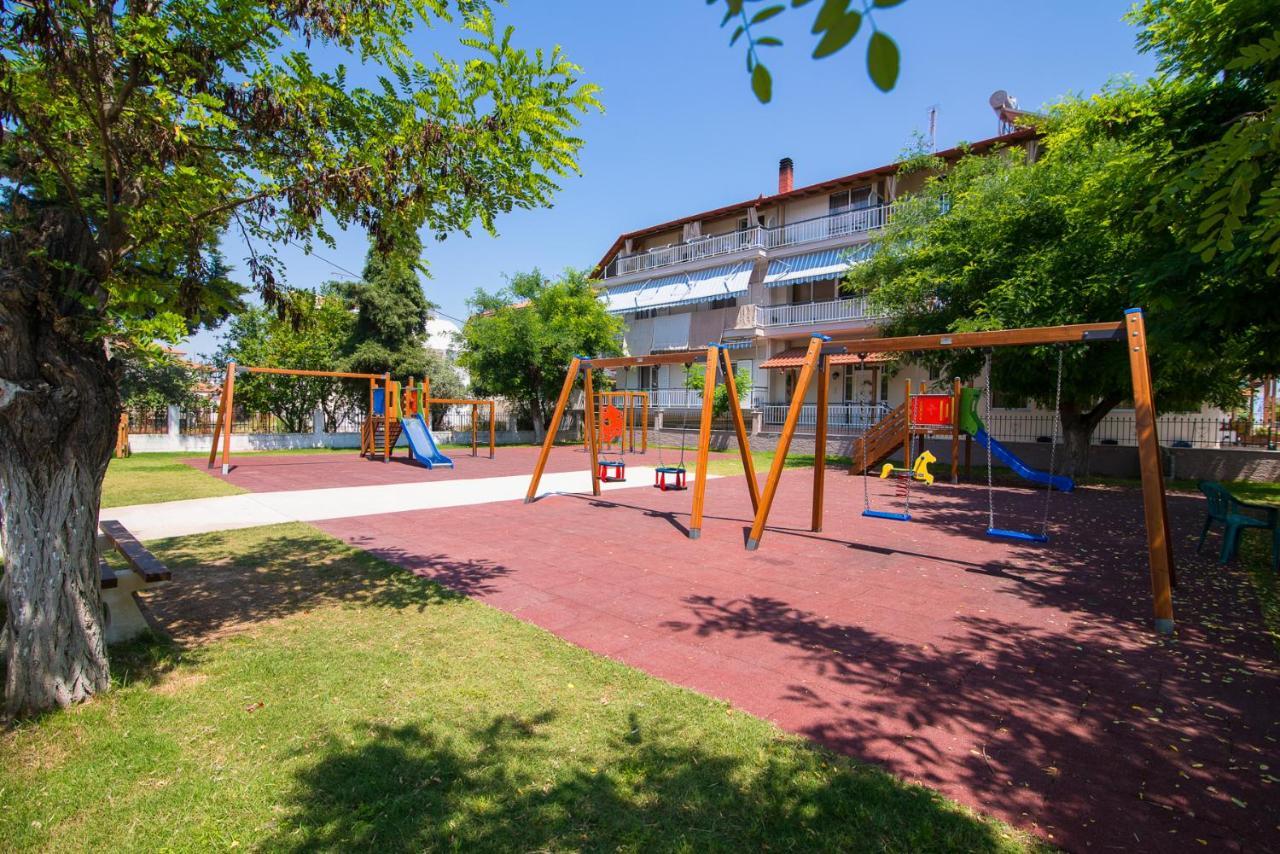 Villa Alexandra Sun Vrasná Exterior foto