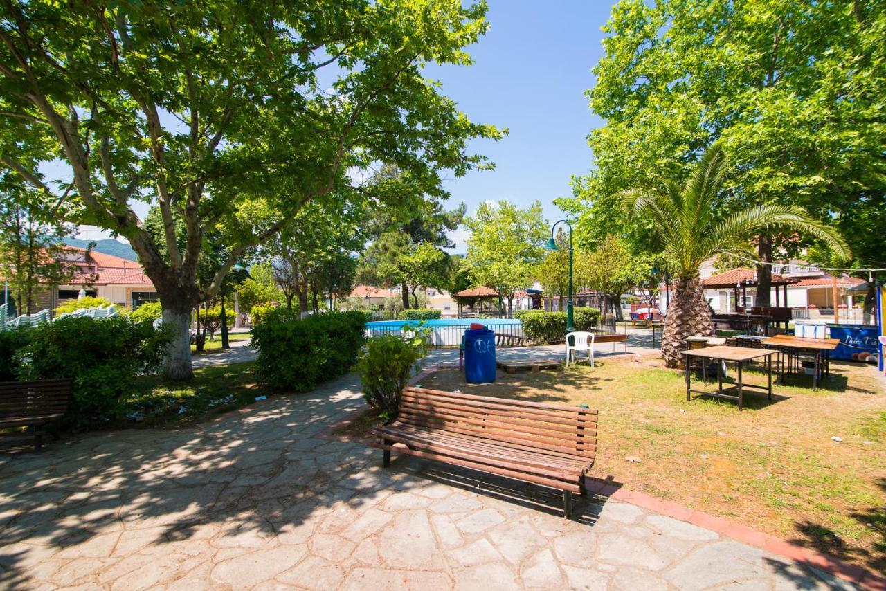 Villa Alexandra Sun Vrasná Exterior foto